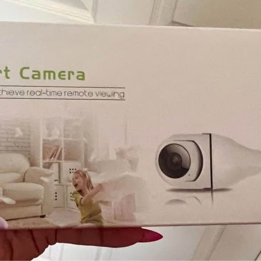 Yoosee Smart Camera Light Bulb - Picture 7 of 7